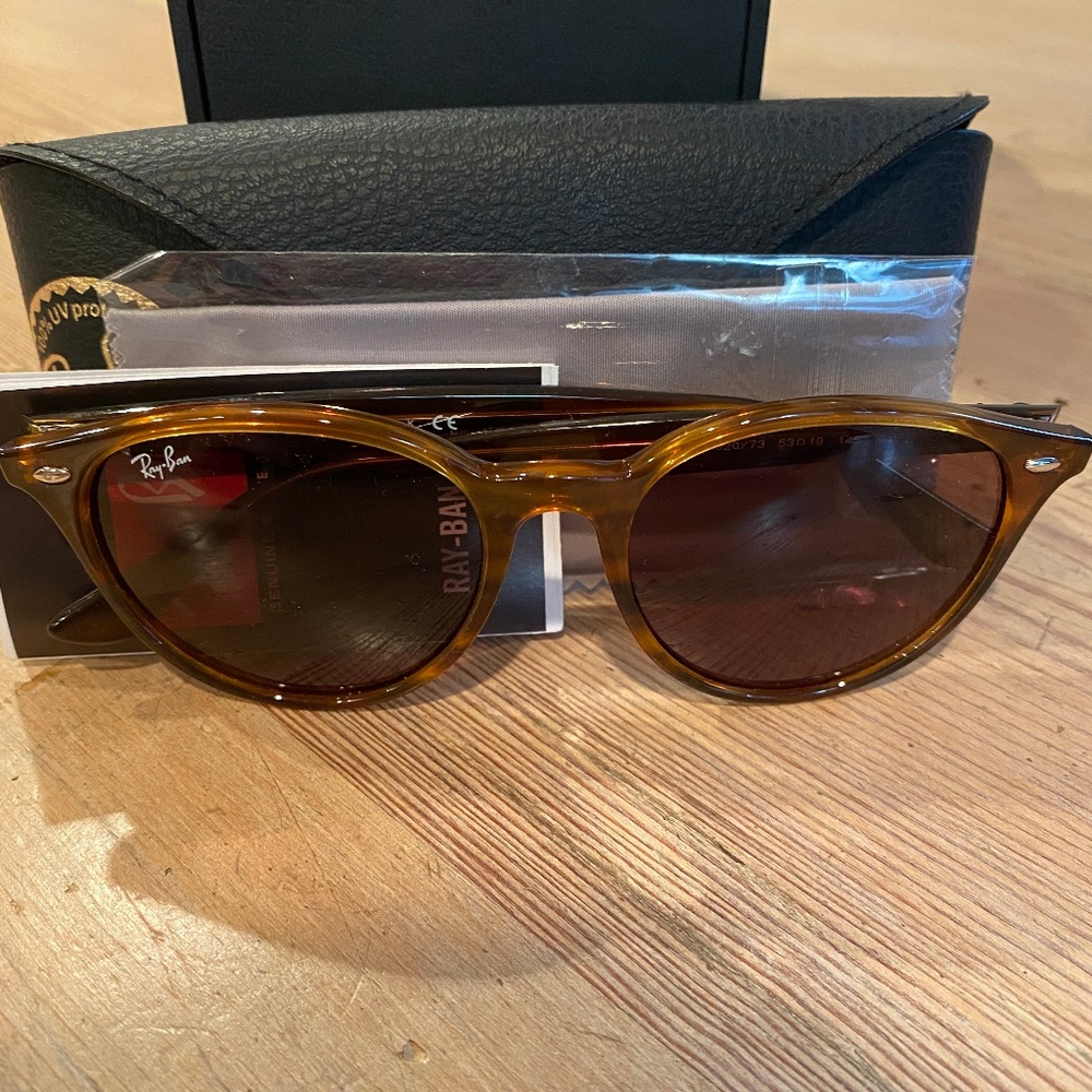Brand New Ray-Ban Sunglasses